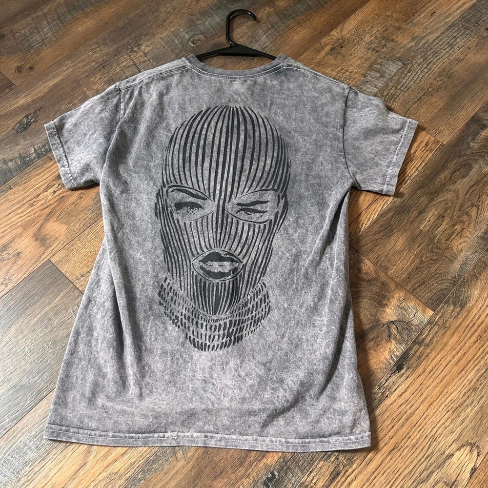 Badwood ski mask shirt small